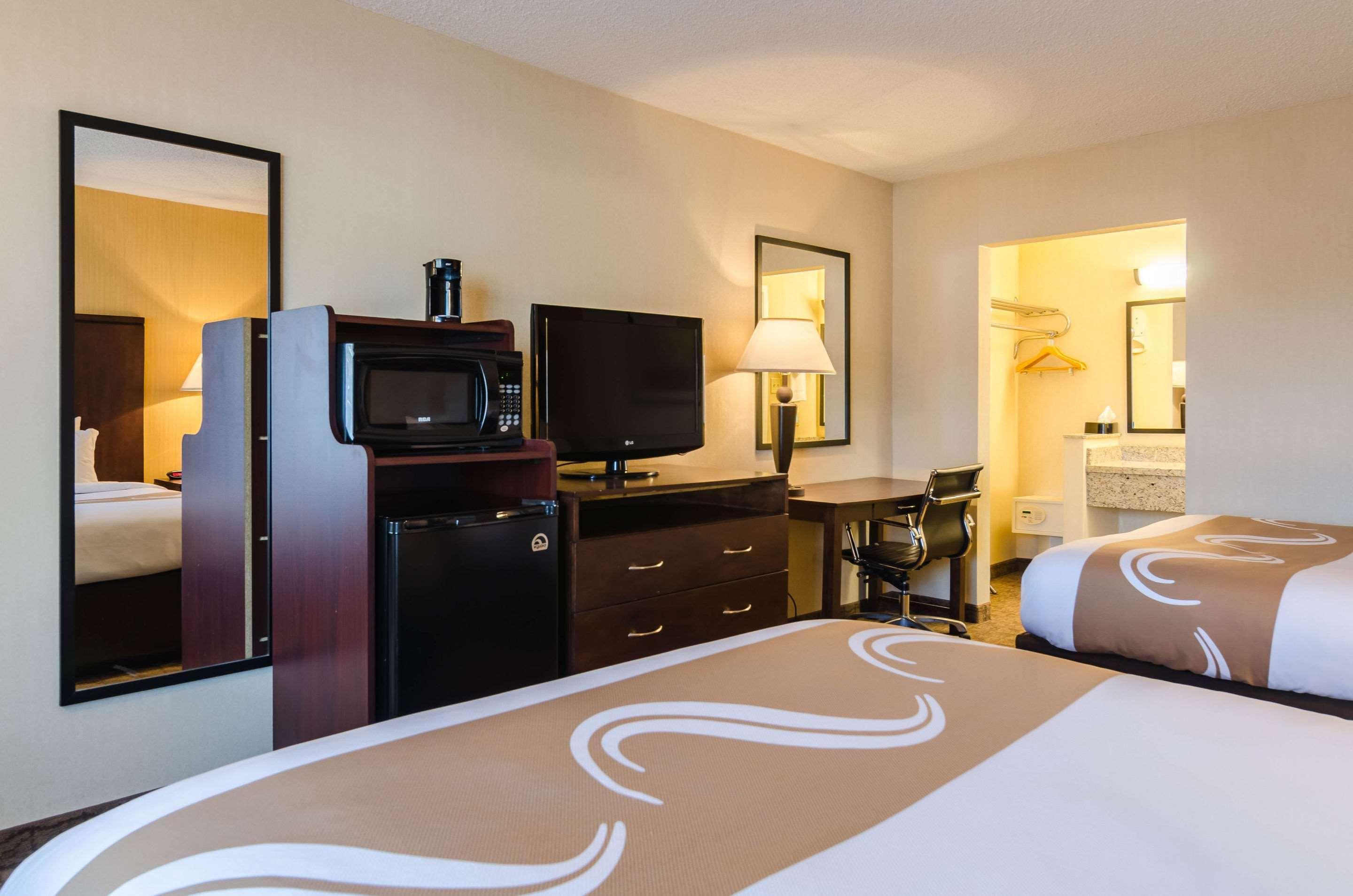 Quality Inn & Suites Ogallala Eksteriør billede