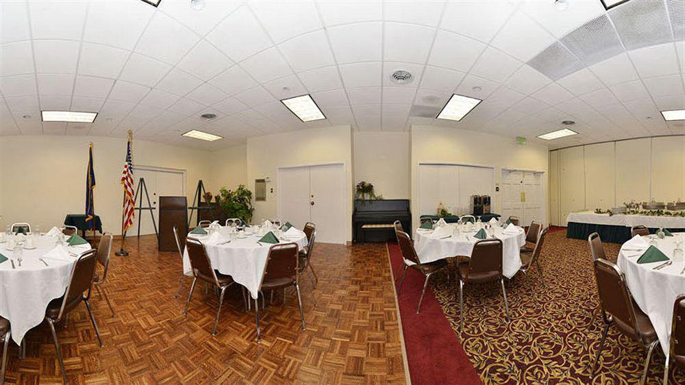 Quality Inn & Suites Ogallala Eksteriør billede